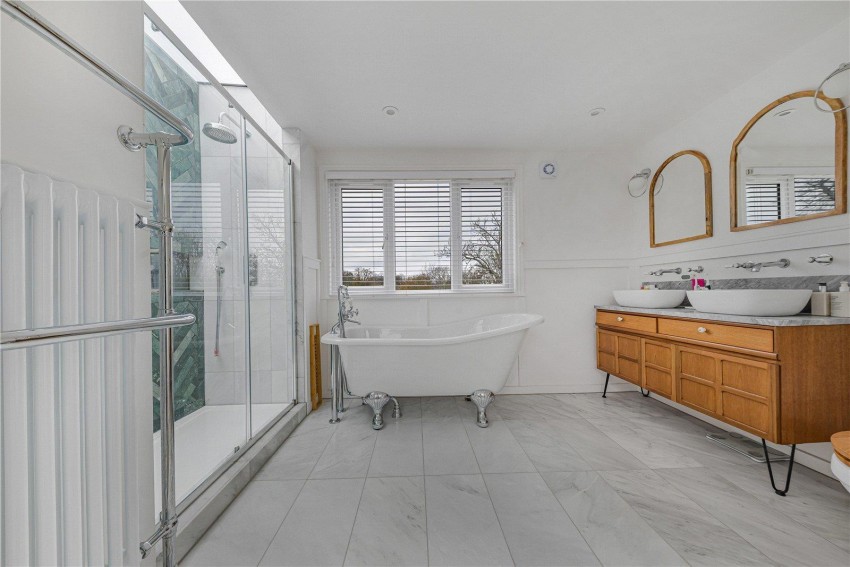 Images for Maesmaur Road, Tatsfield