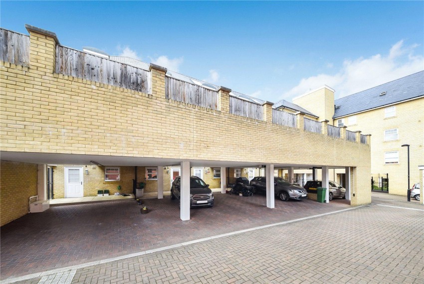 Images for Renwick Drive, Bromley