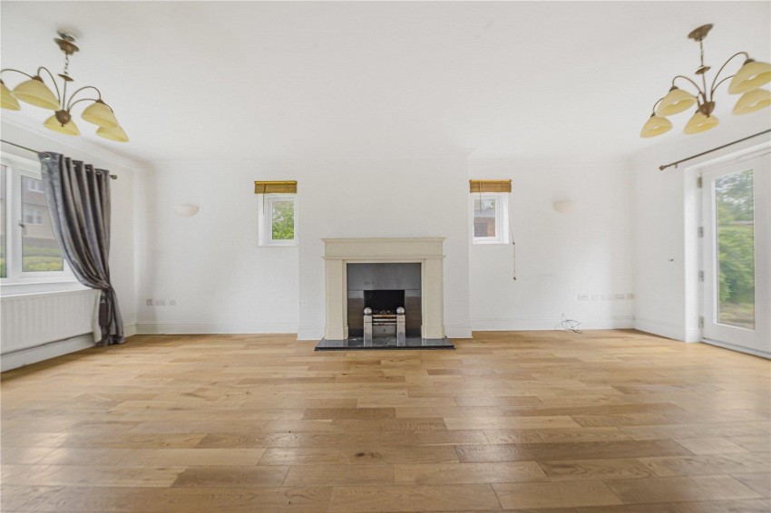 Images for Taryn Grove, Bromley