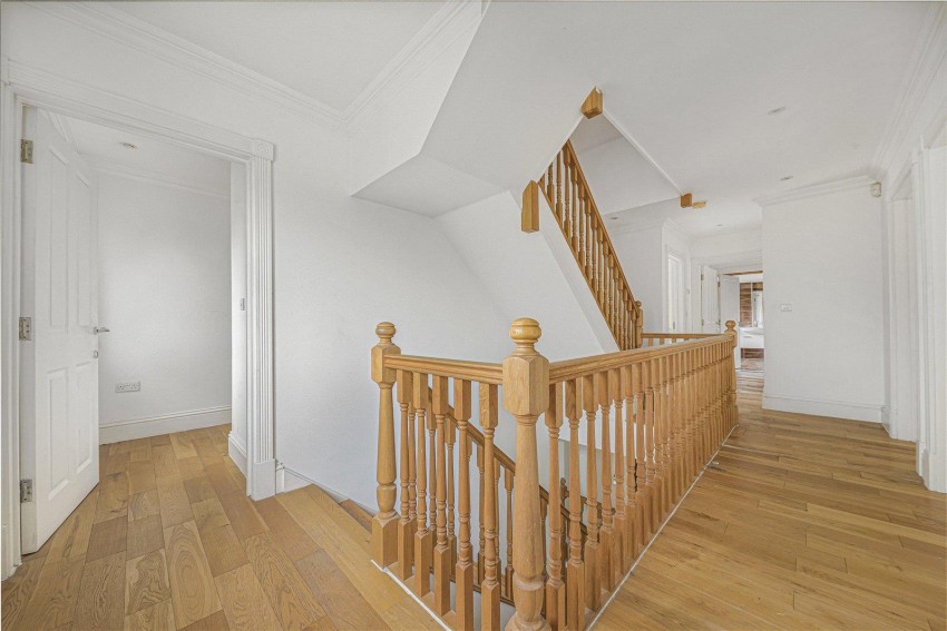 Images for Taryn Grove, Bromley