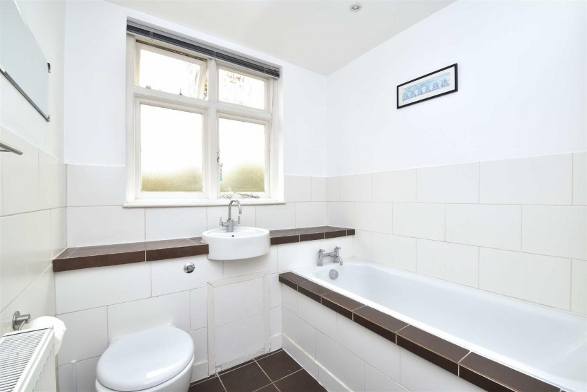 Images for Bishops Avenue, Bromley