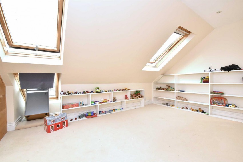 Images for Bishops Avenue, Bromley