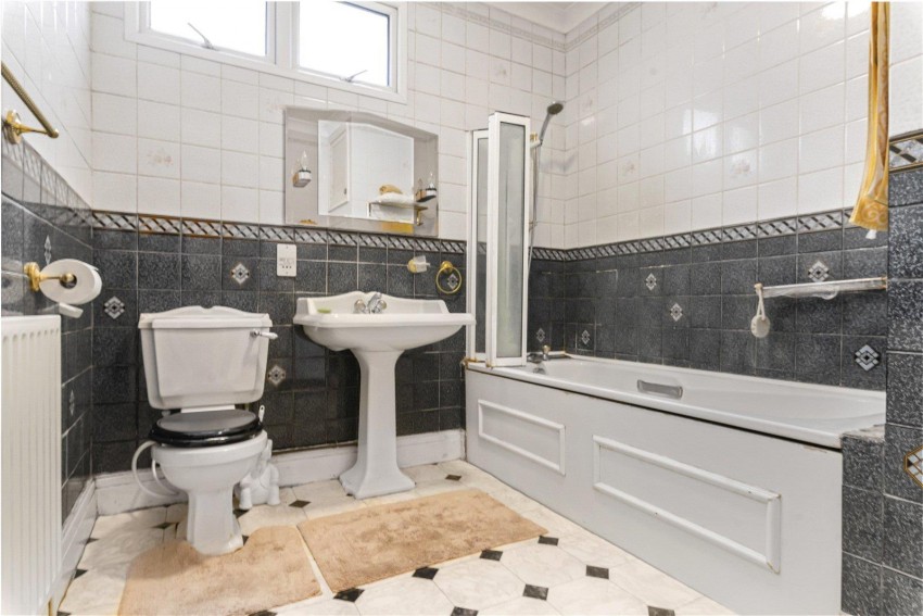 Images for Wendover Road, Bromley, Kent