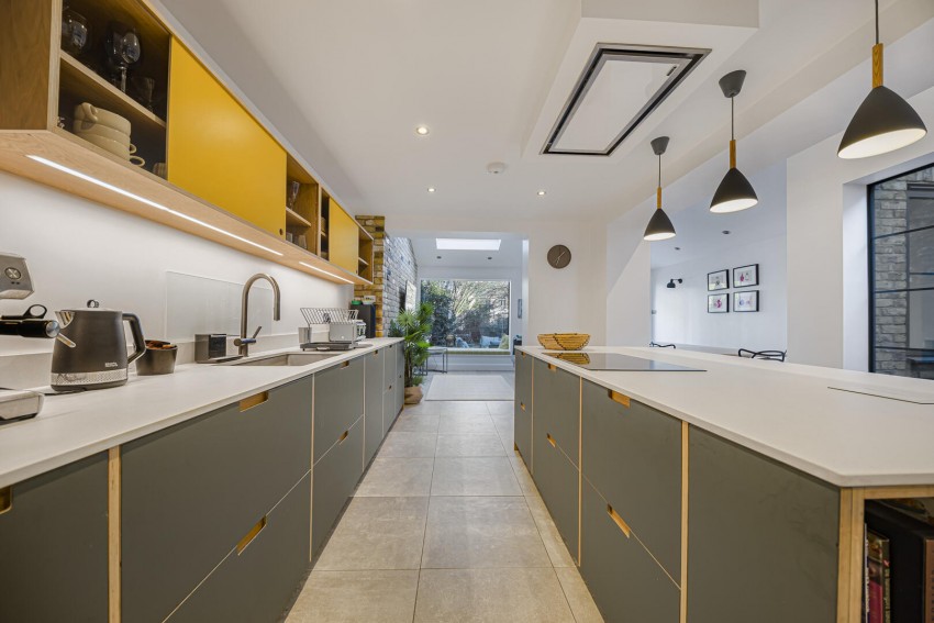 Images for Ravensbourne Avenue, Bromley