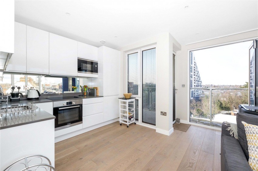 Images for Broadway House, 3 High Street, Bromley