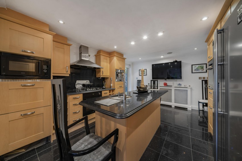 Images for Hill Brow, Bromley