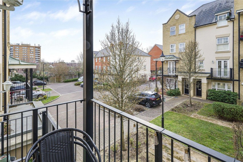 Images for Renwick Drive, Bromley