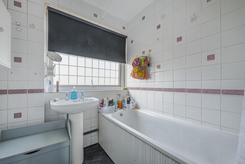 Images for Challock Close, Biggin Hill, Westerham