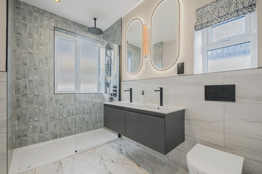 Images for Derrick Avenue, South Croydon