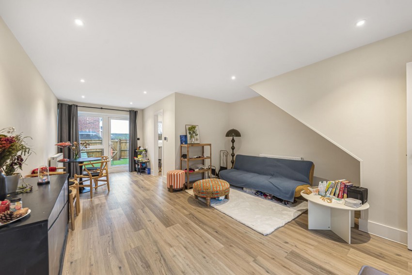 Images for Greenacres, Oxted