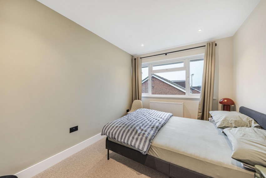 Images for Greenacres, Oxted