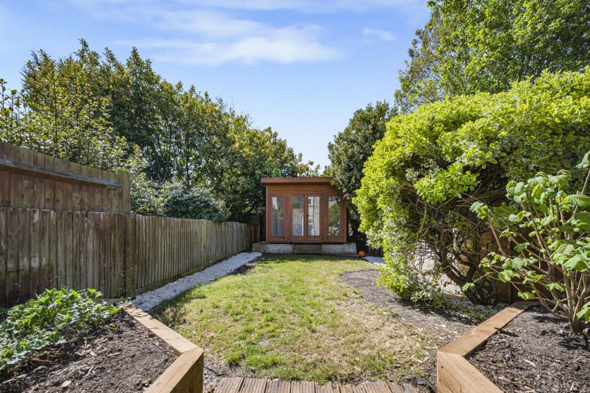 Images for Newbury Road, Bromley