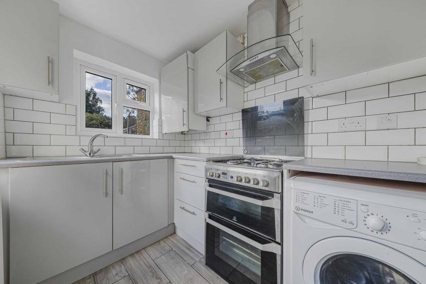 Images for Newbury Road, Bromley