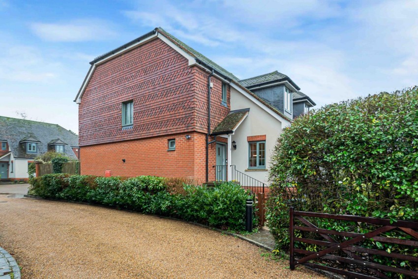 Images for Walnut Tree Close, Westerham