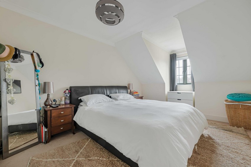 Images for Walnut Tree Close, Westerham