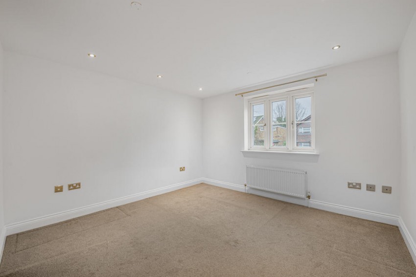 Images for 2 Lansdowne Road, Bromley