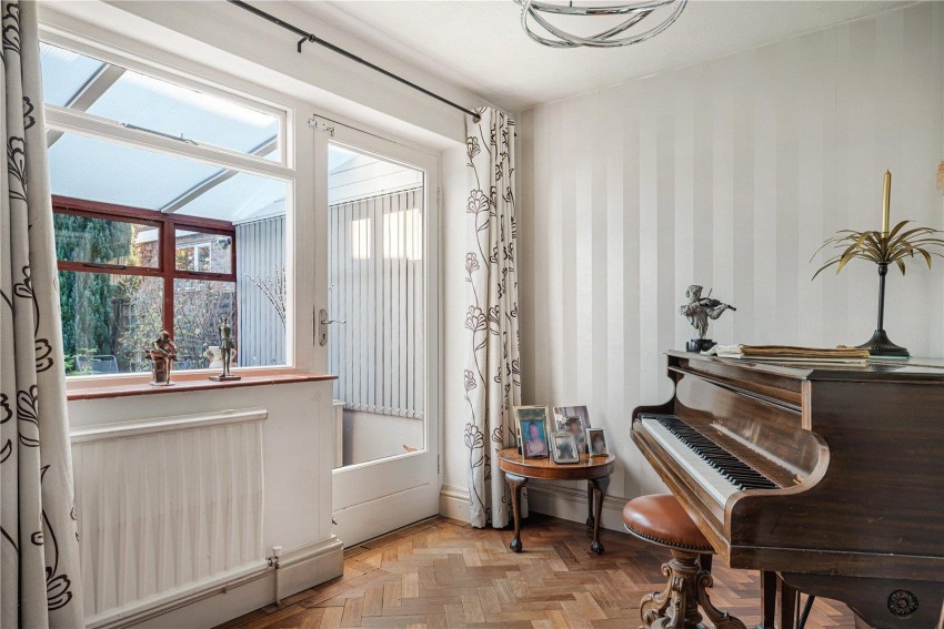 Images for Oaklands Lane, Biggin Hill, Westerham