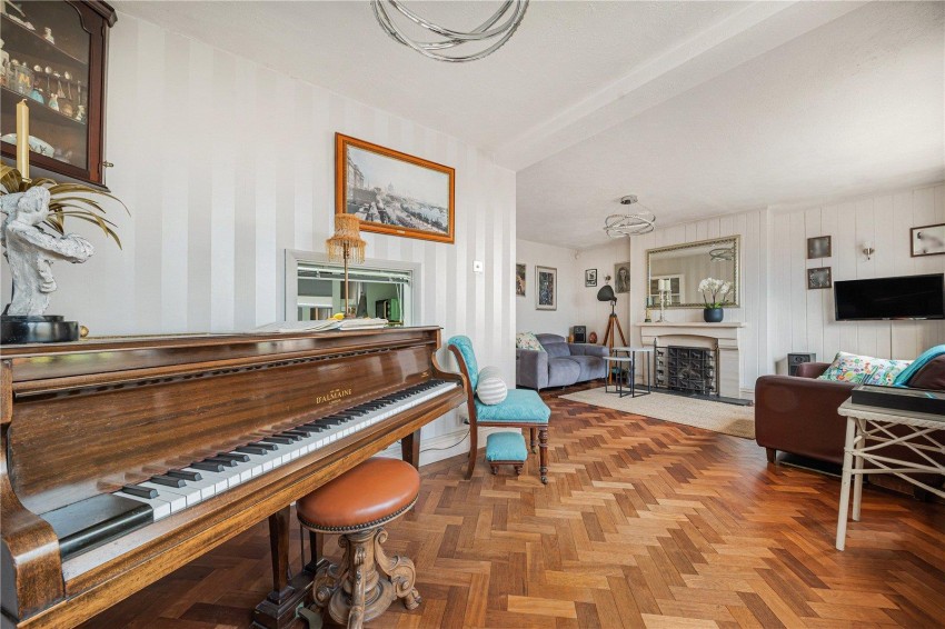 Images for Oaklands Lane, Biggin Hill, Westerham