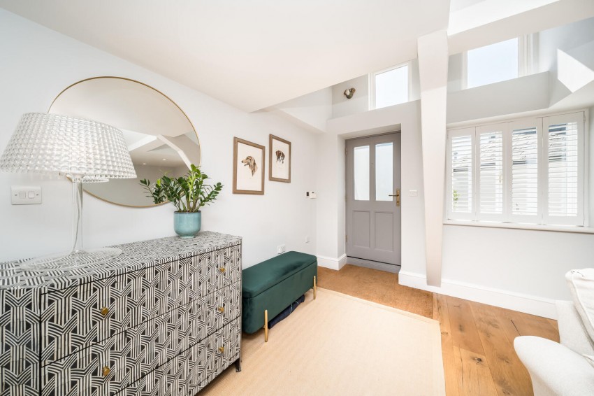 Images for Willoughby Lane, Bromley