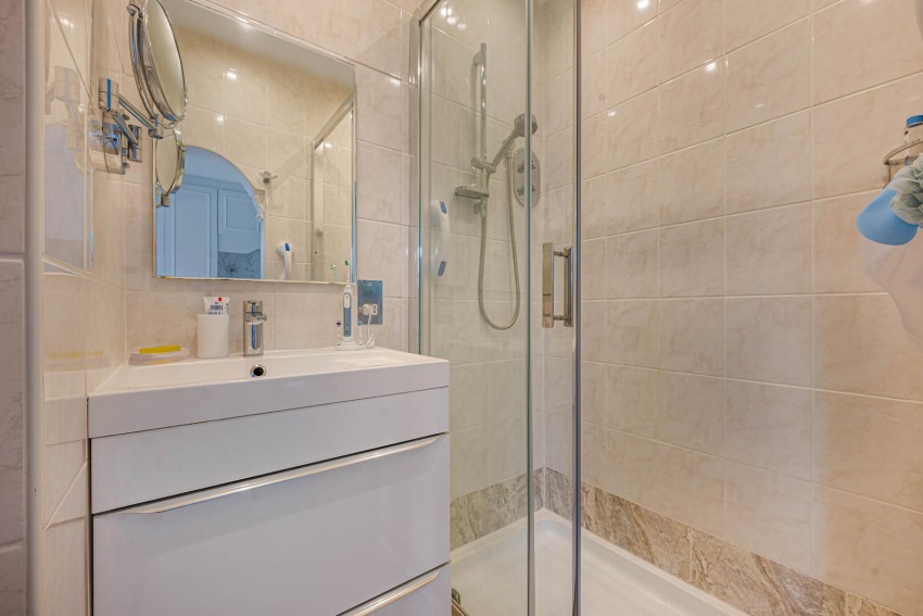 Images for Rowan Walk, Bromley