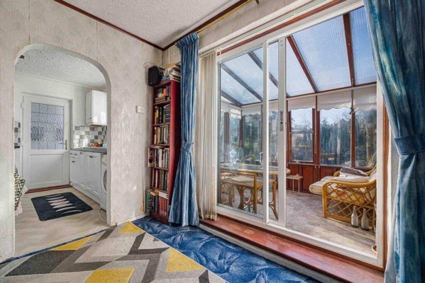 Images for Faringdon Avenue, Bromley