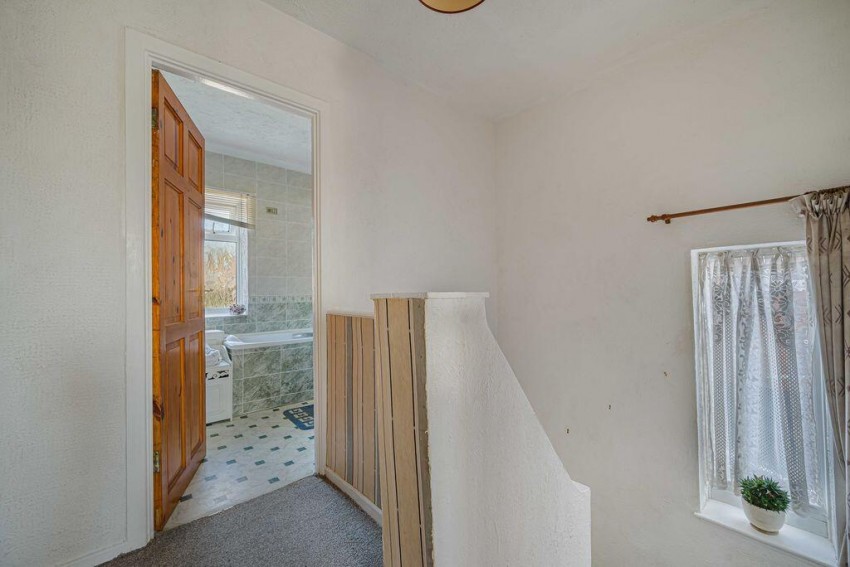 Images for Faringdon Avenue, Bromley