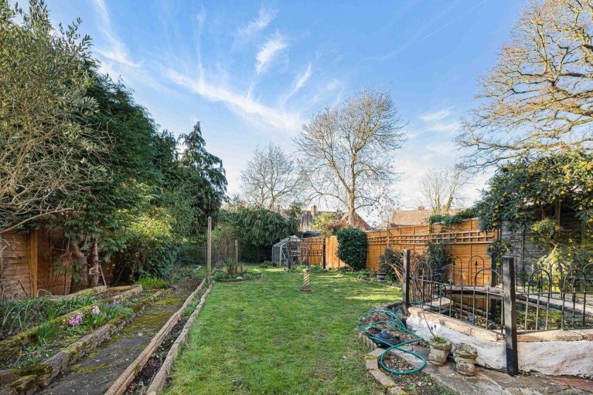 Images for Faringdon Avenue, Bromley