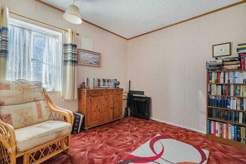 Images for Faringdon Avenue, Bromley