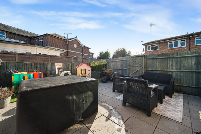 Images for Darenth Gardens, Westerham