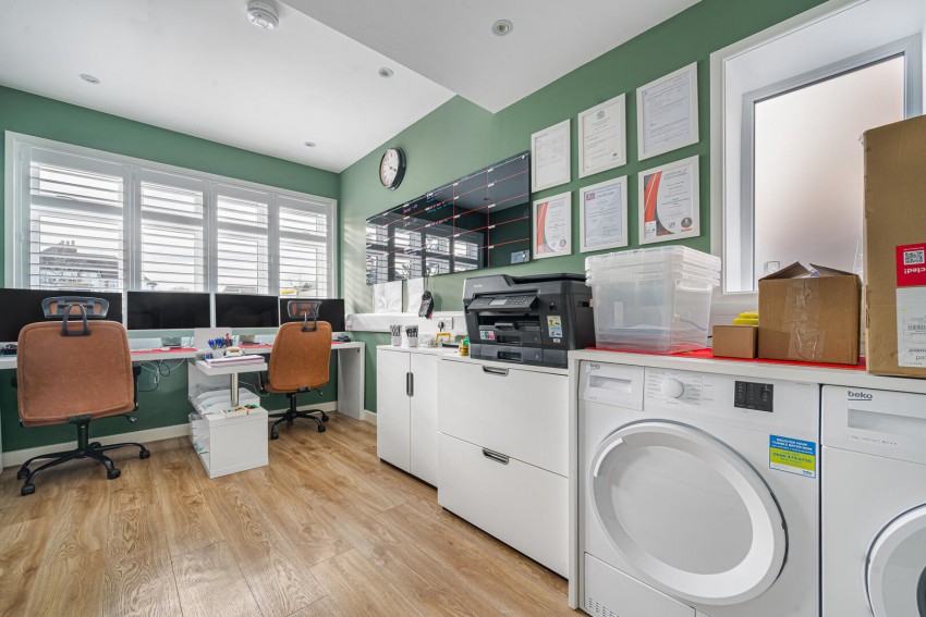 Images for Hayes Lane, Bromley, Kent