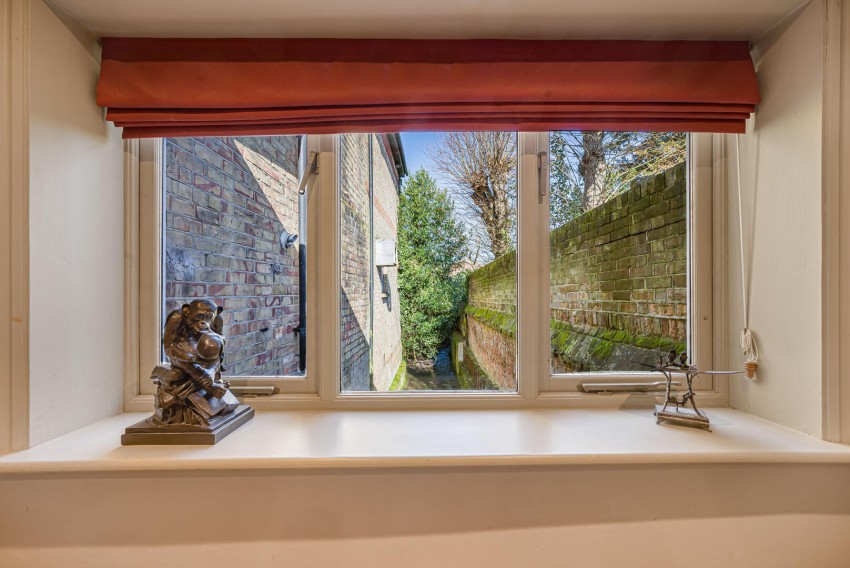 Images for Quebec Square, Westerham, Kent