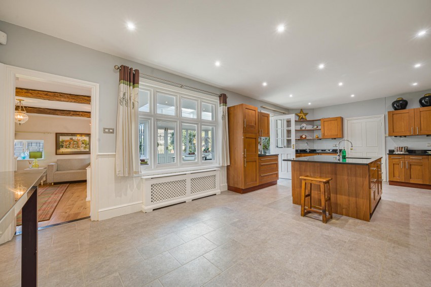 Images for Quebec Square, Westerham, Kent