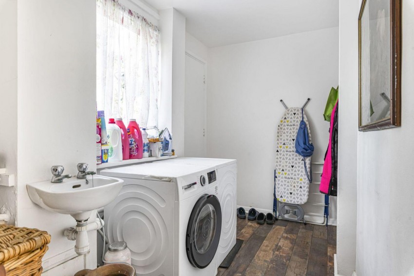 Images for Mead Way, Bromley