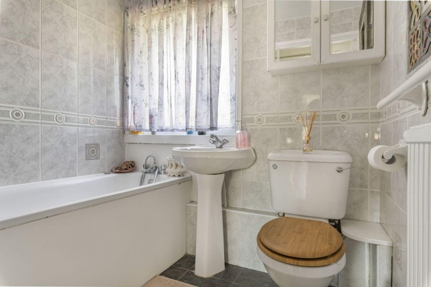 Images for Mead Way, Bromley