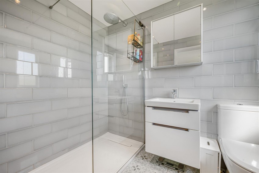 Images for Ravensbourne Avenue, Bromley