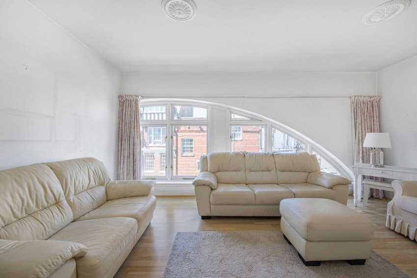 Images for Aynscombe Angle, Orpington