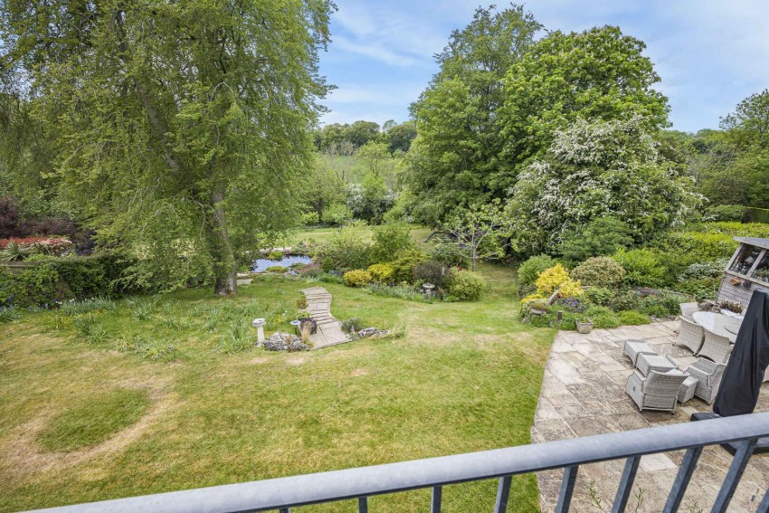 Images for Paynesfield Road, Tatsfield, Westerham