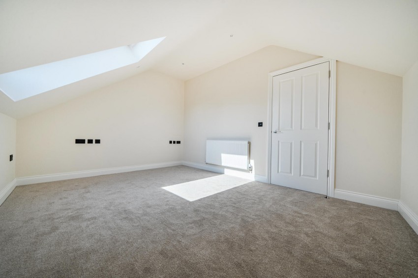 Images for Waddington Way, Coulsdon