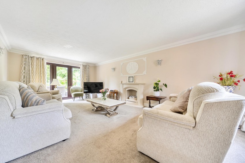 Images for South Bank, Westerham