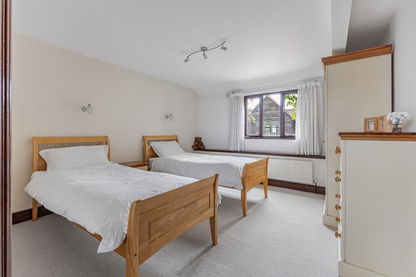 Images for Mapleton Road, Four Elms