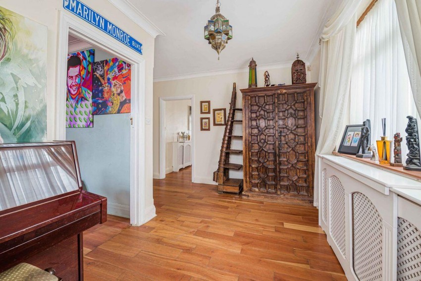 Images for Sutherland Avenue, Petts Wood, Orpington