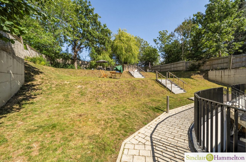 Images for Hayes Lane, Bromley