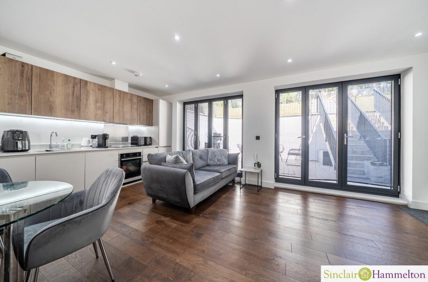 Images for Hayes Lane, Bromley