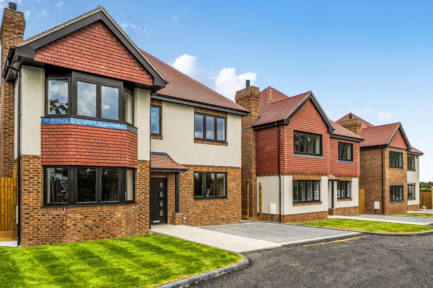 Images for 2 Eagleton Drive, Hayes, Kent BR2