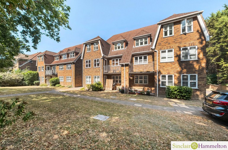 Flat 14 Wych Elm Lodge, 29 London Lane, Bromley