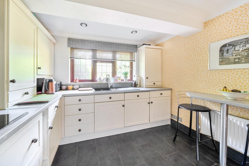 Images for Pickhurst Lane, Hayes, Kent