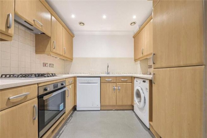 Images for Sparkes Close, 41 Sparkes Close, Bromley