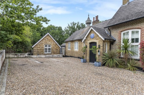 View Full Details for Heathfield Road, Keston