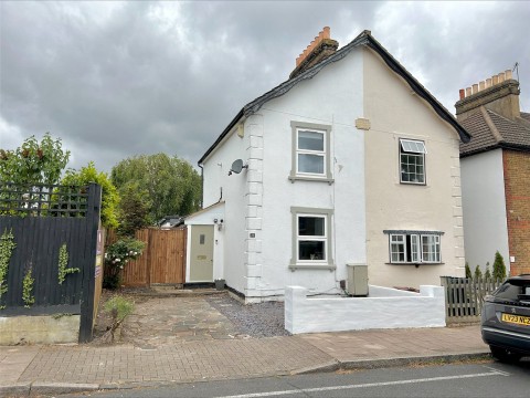View Full Details for Cowper Road, Bromley