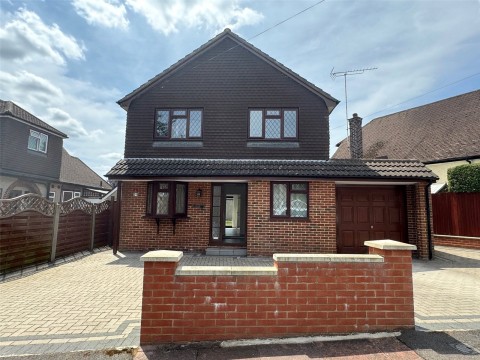 View Full Details for Courtfield Rise, West Wickham